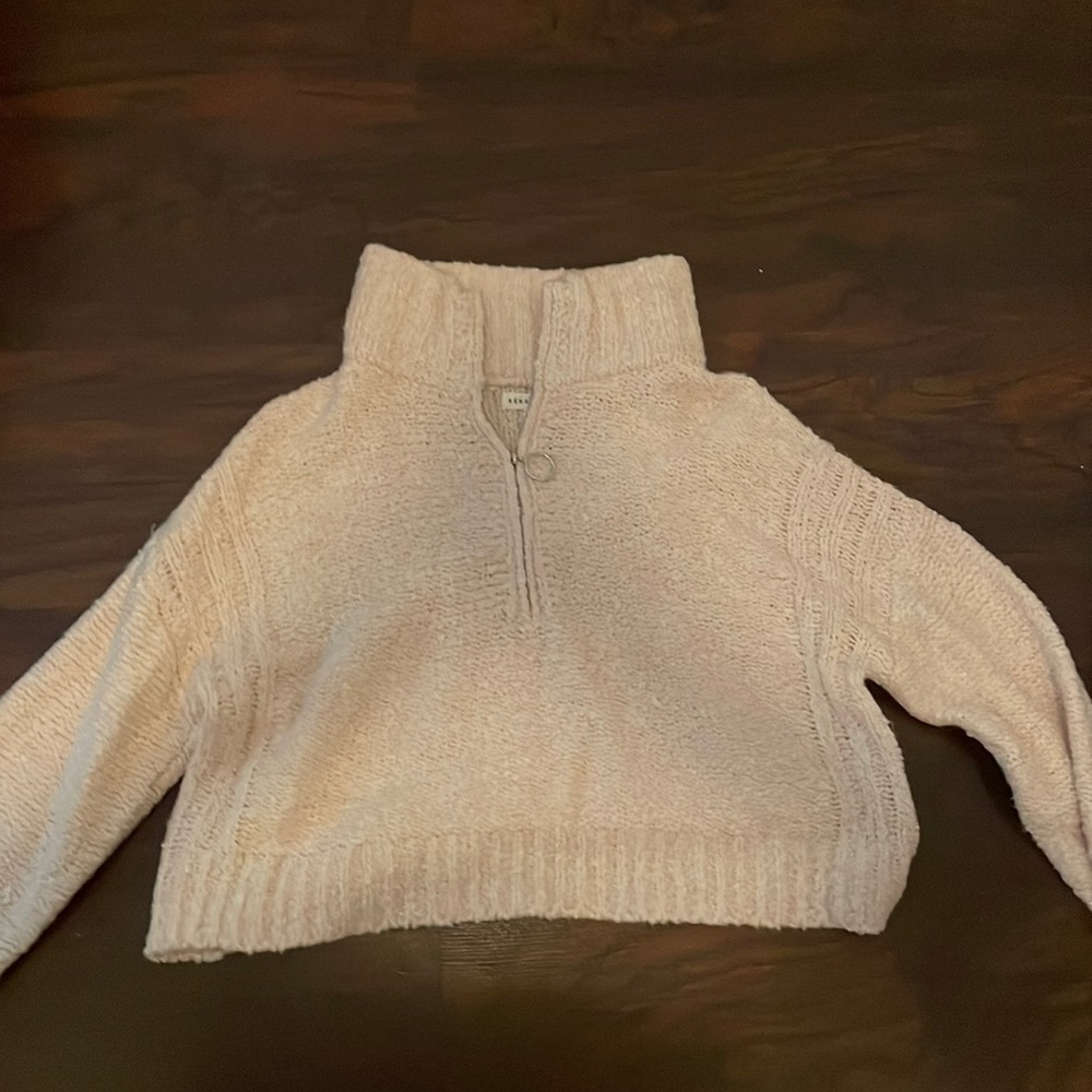 Small Creme Aeropostal Half Zip Sweater